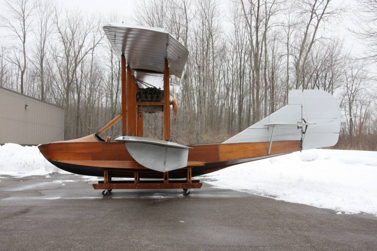 curtiss-flying-boat.jpg