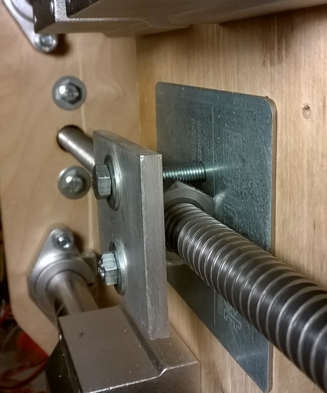 cnc4.jpg