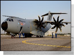 55429_airbus_a400m_lotnisko_smigla.jpg