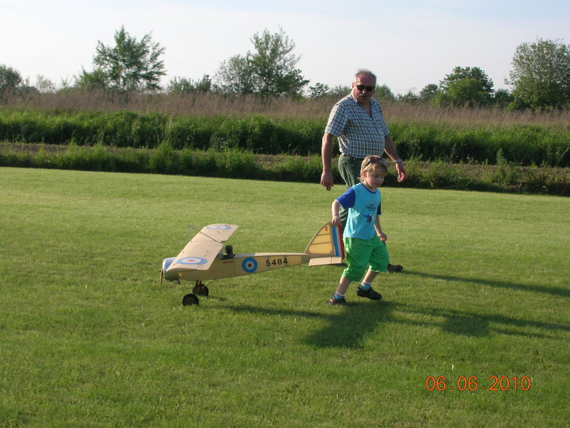 DSCN8975.JPG
