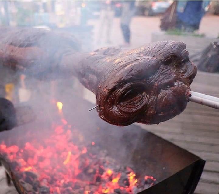 ET.jpg